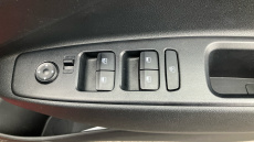 Hyundai i10 1.2 MPi SE Connect 5dr Petrol Hatchback